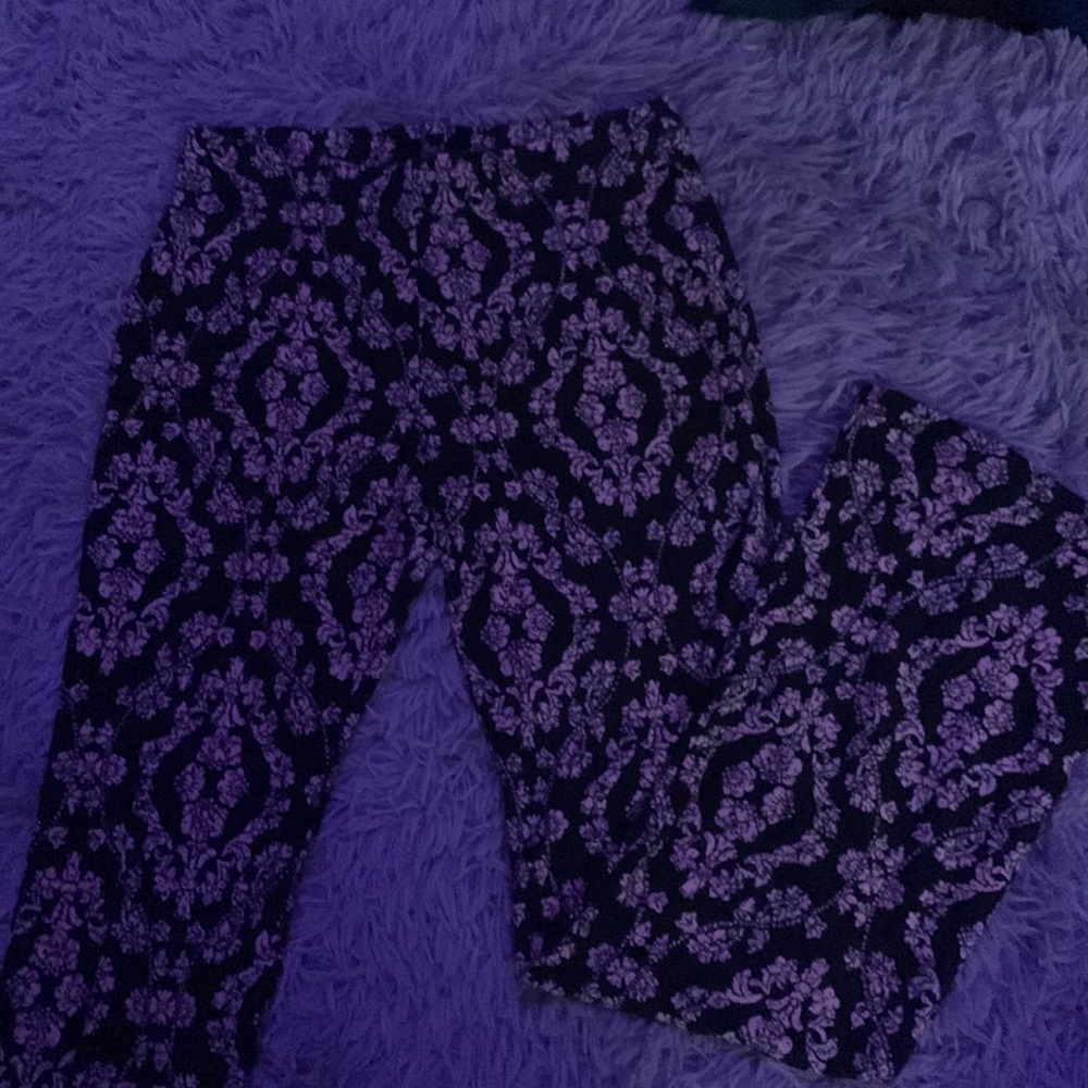 Forever 21 flower print flare leggings
